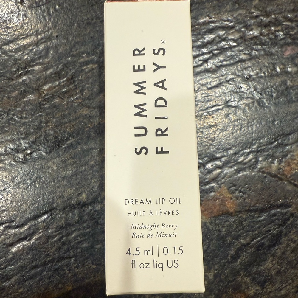 Summer Fridays Semi-Sheer Lip Oil in Midnight Berry